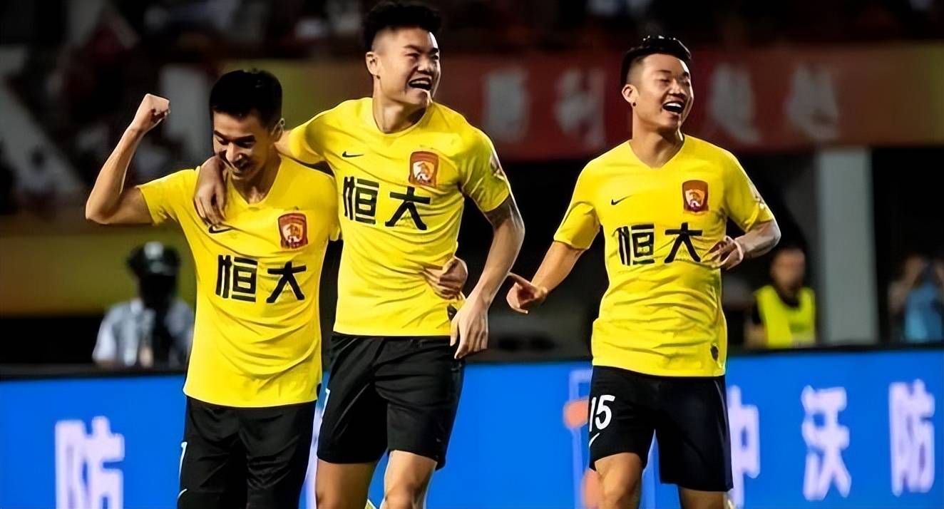 爱游戏内容中心- 切尔西教练压力巨大！，TheShy遭遇五持续失利引发球迷热议